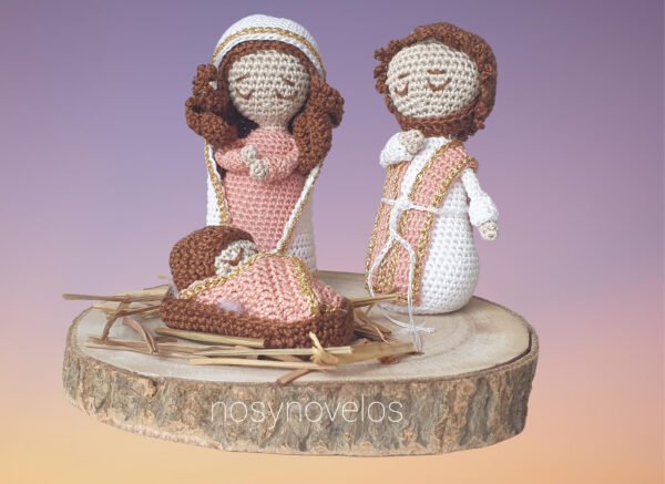 Presépio feito à mão em crochet
